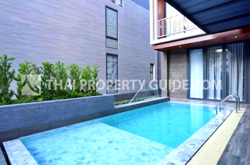 House with Private Pool for sale in Sathorn