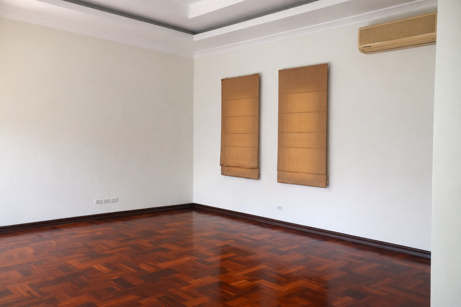 House with Private Pool in Sukhumvit 