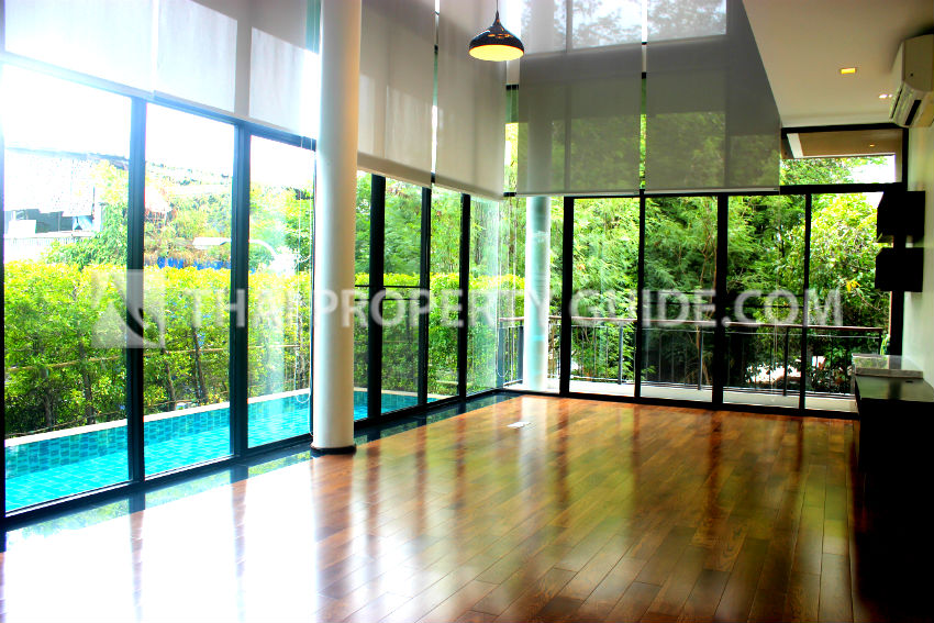 House with Private Pool for rent in Sukhumvit
