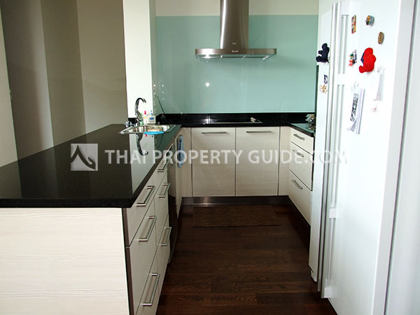House with Private Pool in Sukhumvit 
