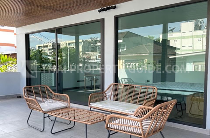 House with Private Pool in Sukhumvit 