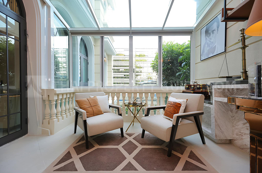 House with Private Pool in Sukhumvit 