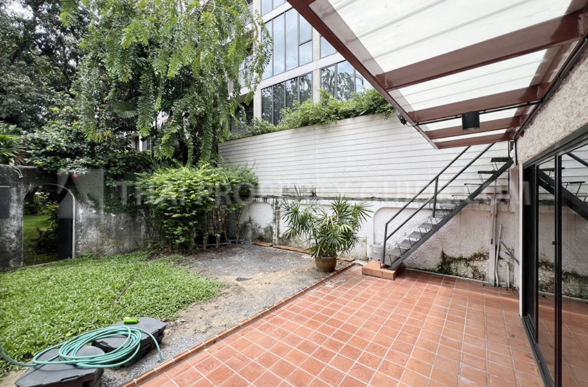 House with Private Pool in Sukhumvit 