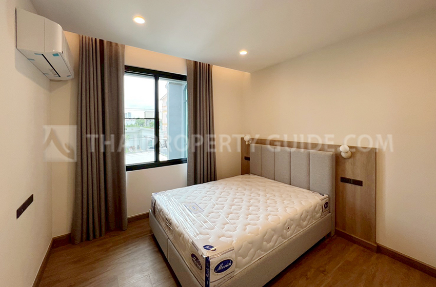 House with Private Pool in Sukhumvit 