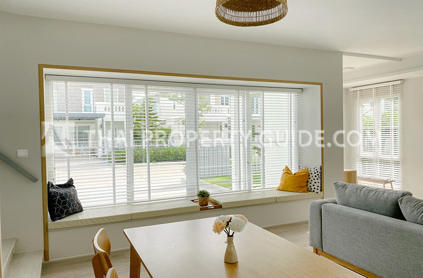 House with Shared Pool in Bangnatrad 