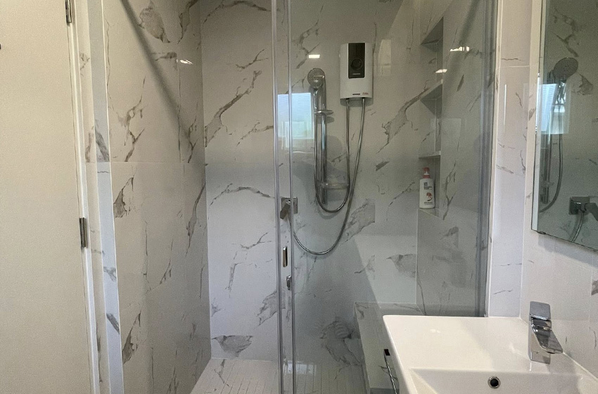 House with Shared Pool in Bangnatrad 