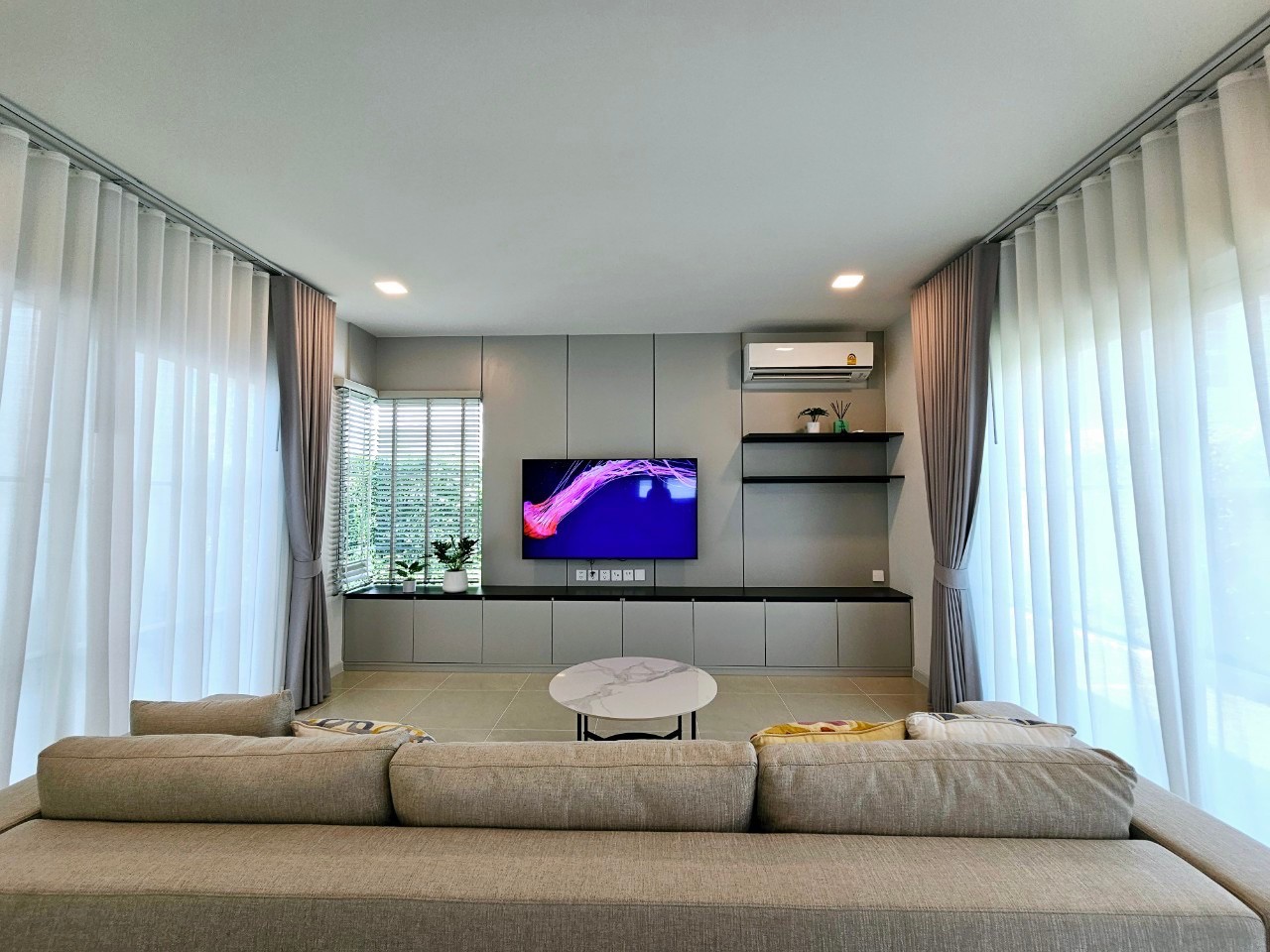 House with Shared Pool in Bangnatrad 