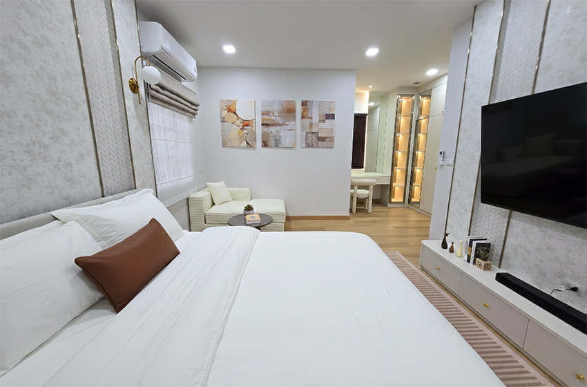 House with Shared Pool in Bangnatrad 