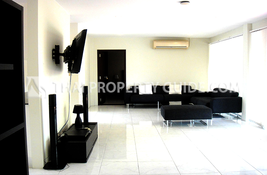 House with Shared Pool for rent in Other