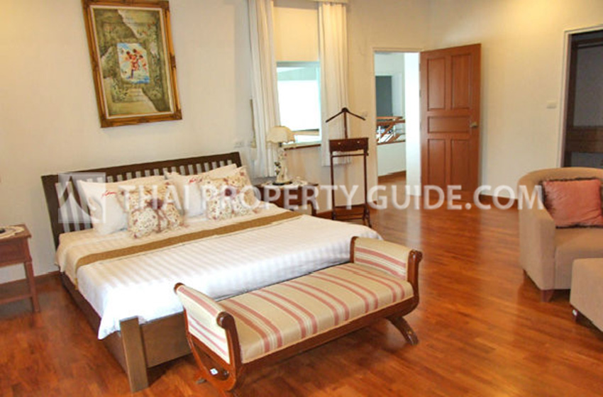 House with Shared Pool in Nichada Thani 