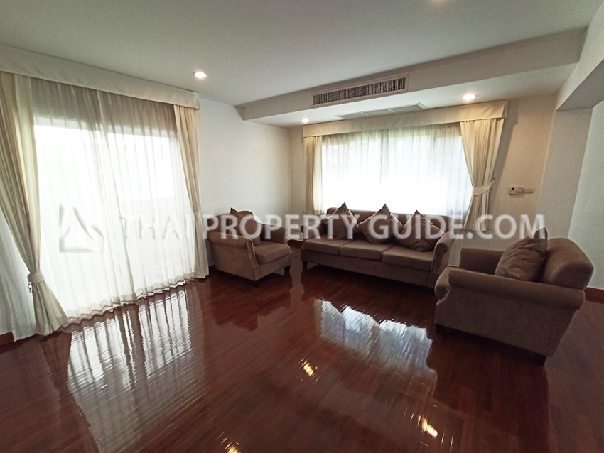House with Shared Pool in Nichada Thani 