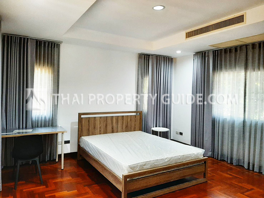 House with Shared Pool in Nichada Thani 