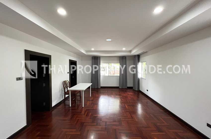 House with Shared Pool in Nichada Thani 