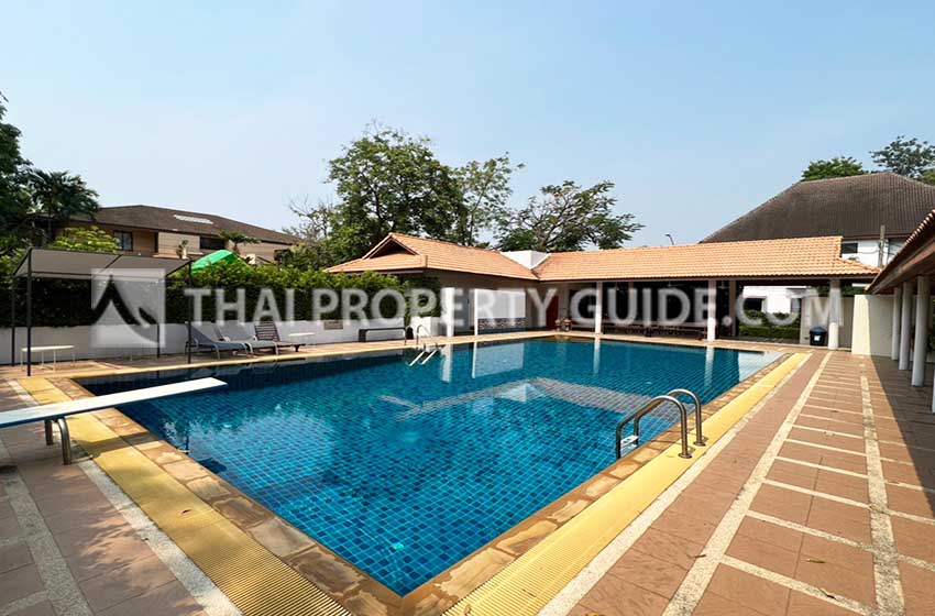 House with Shared Pool in Nichada Thani 