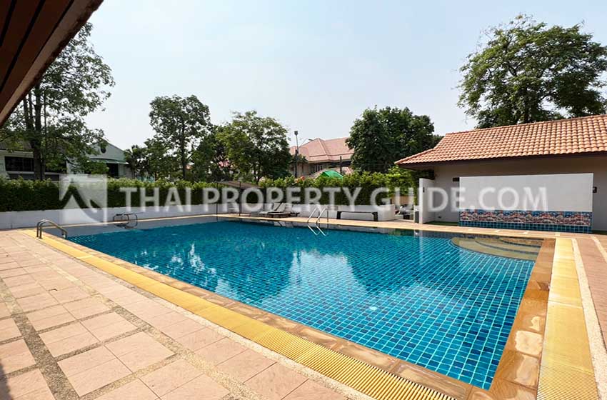 House with Shared Pool in Nichada Thani 
