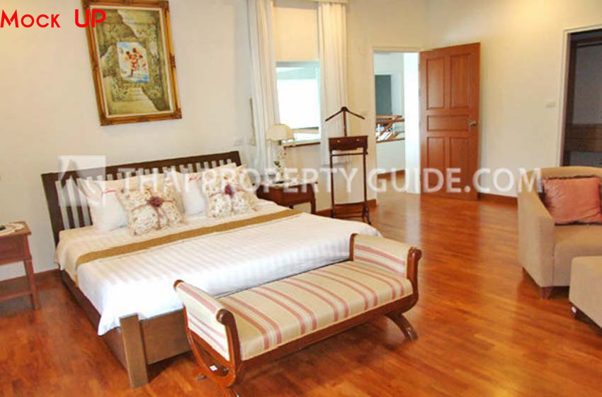 House with Shared Pool in Nichada Thani 