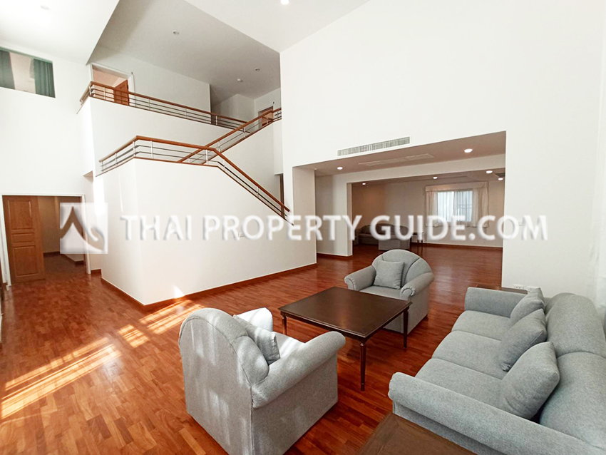 House with Shared Pool in Nichada Thani