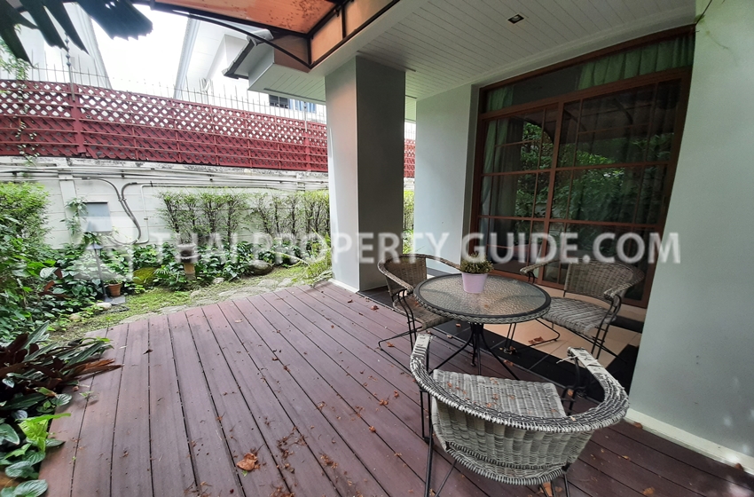 House with Shared Pool in Pattanakarn