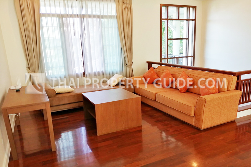 House with Shared Pool in Pattanakarn 
