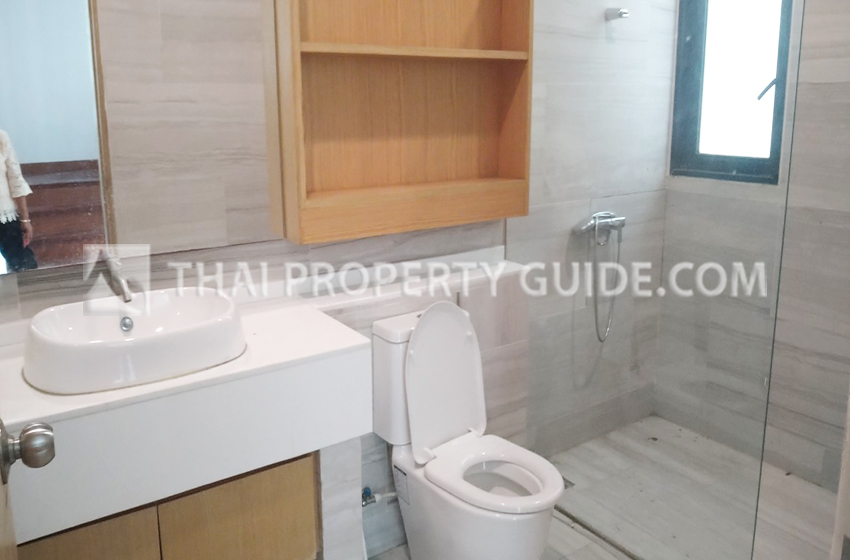 House with Shared Pool in Rama 9 