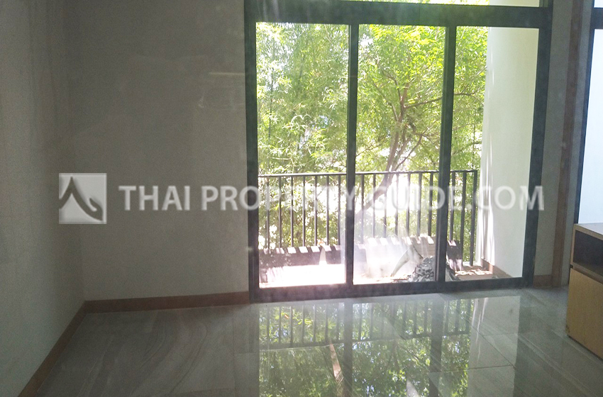 House with Shared Pool in Rama 9 