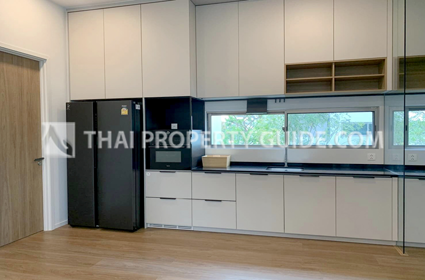 House with Shared Pool in Rama 9 