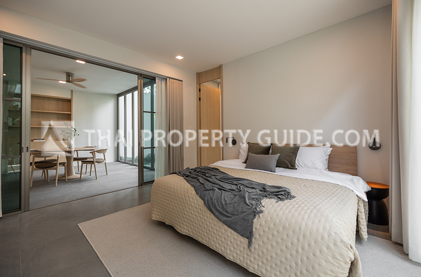 House with Shared Pool in Rama 9 
