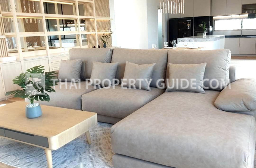 House with Shared Pool in Rama 9 