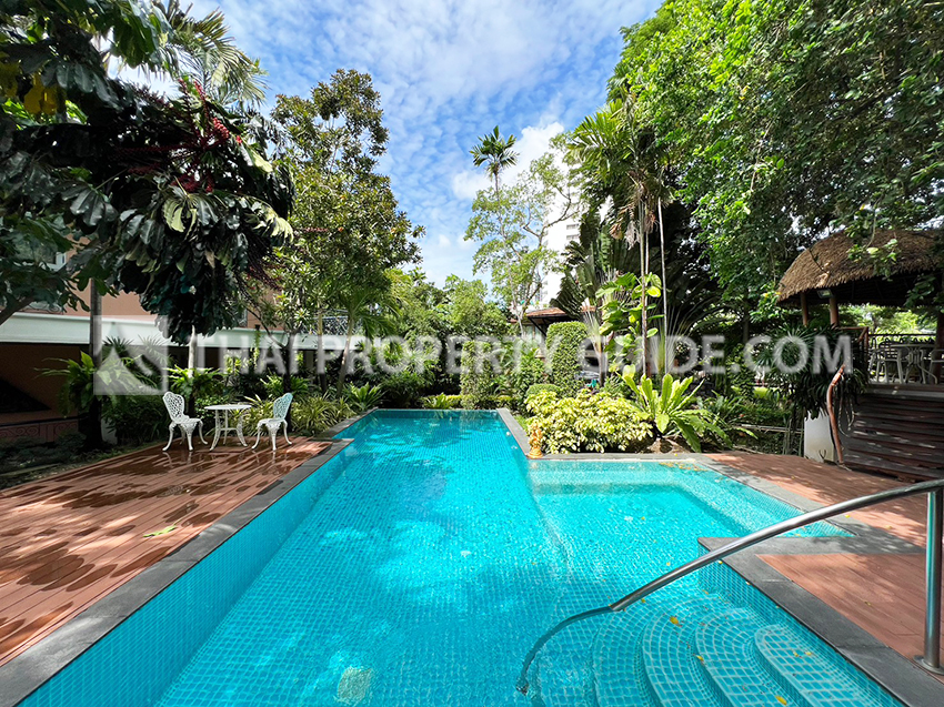 House with Shared Pool in Sathorn 