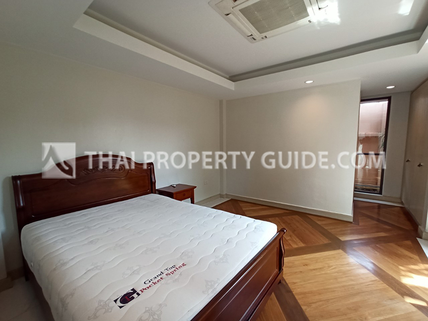 House with Shared Pool in Sathorn 