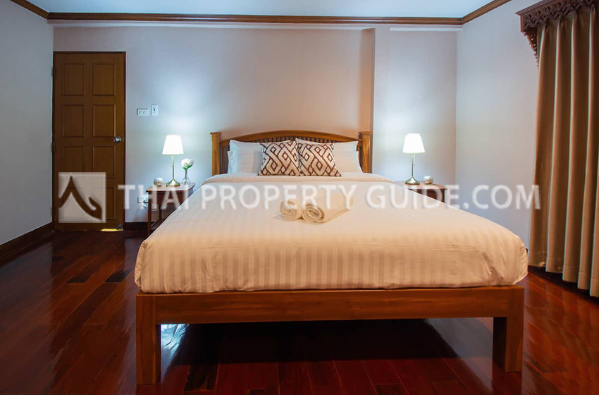 House with Shared Pool in Sathorn 