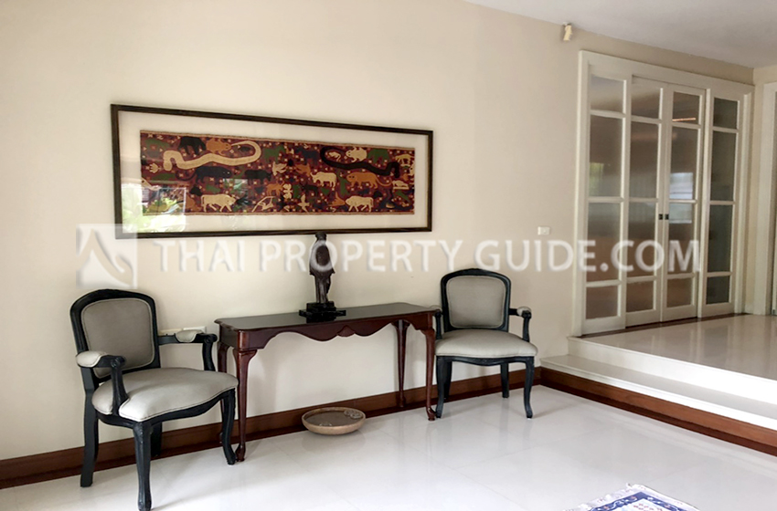 House with Shared Pool in Sukhumvit 