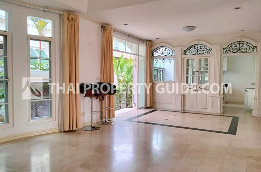 House with Shared Pool in Sukhumvit 
