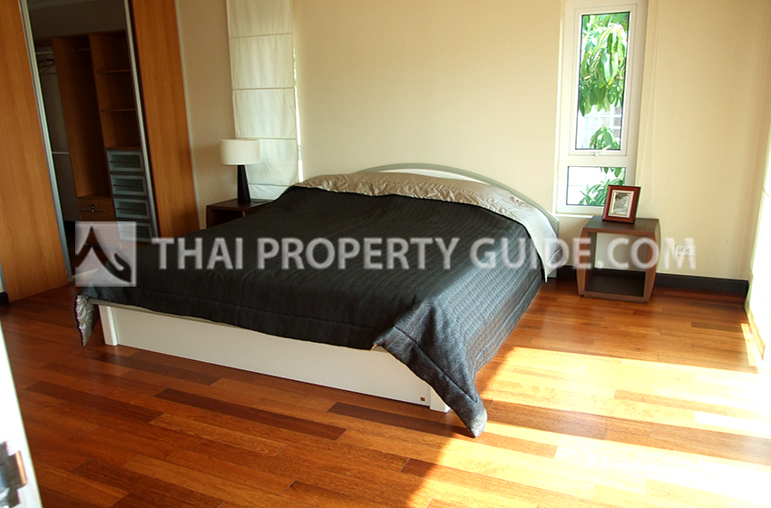 House with Shared Pool in Sukhumvit 