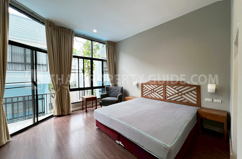 House with Shared Pool in Sukhumvit 