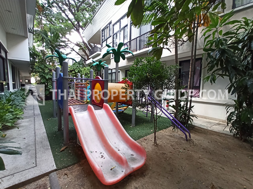 House with Shared Pool in Sukhumvit 