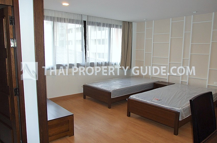 House with Shared Pool in Sukhumvit 