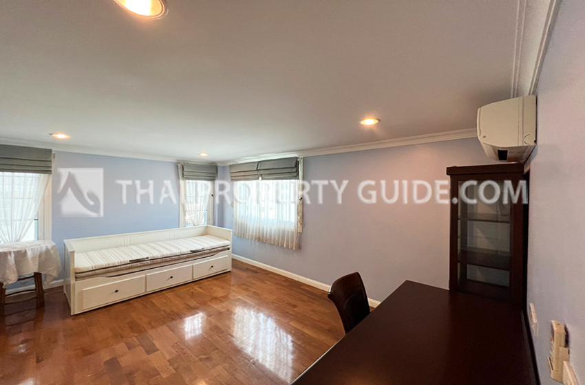 House with Shared Pool in Sukhumvit 