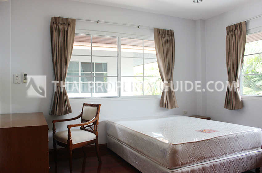 House with Shared Pool in Sukhumvit 