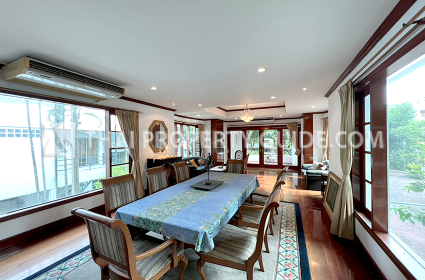 House with Shared Pool in Sukhumvit 