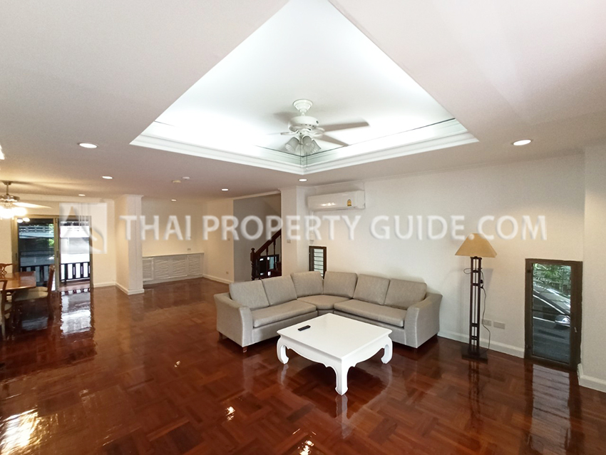 House with Shared Pool in Sukhumvit 