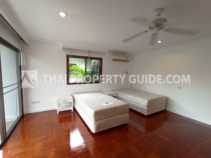 House with Shared Pool in Sukhumvit 