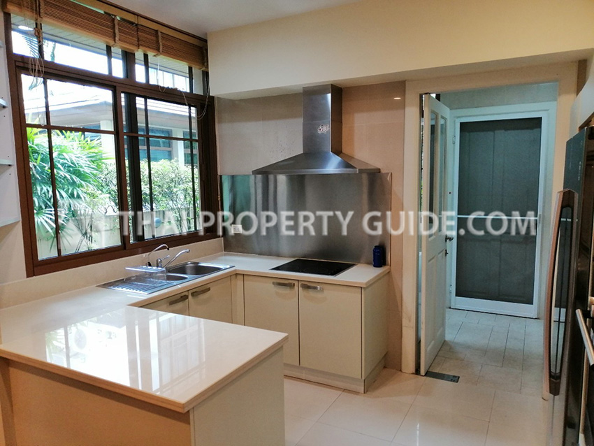House with Shared Pool in Sukhumvit 