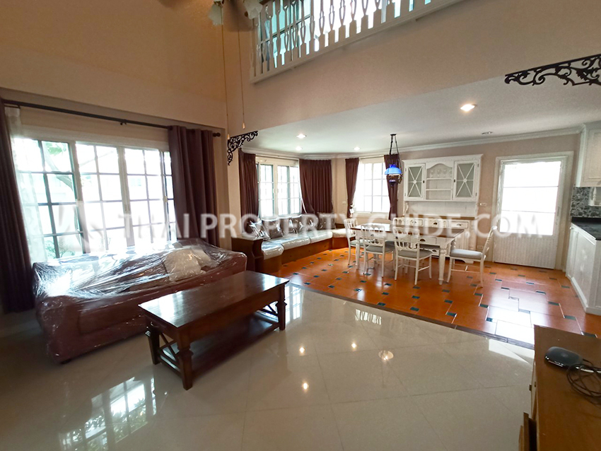 House with Shared Pool in Sukhumvit 