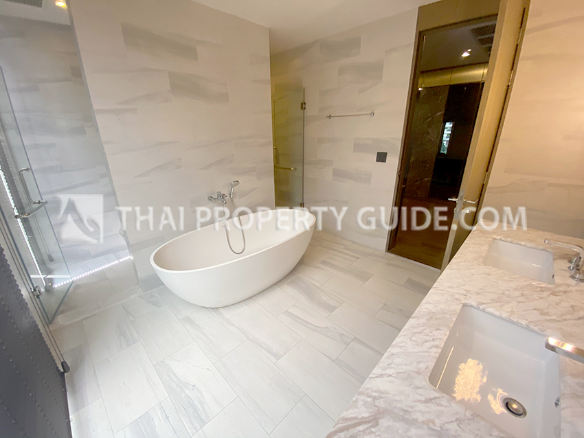House with Shared Pool in Sukhumvit 