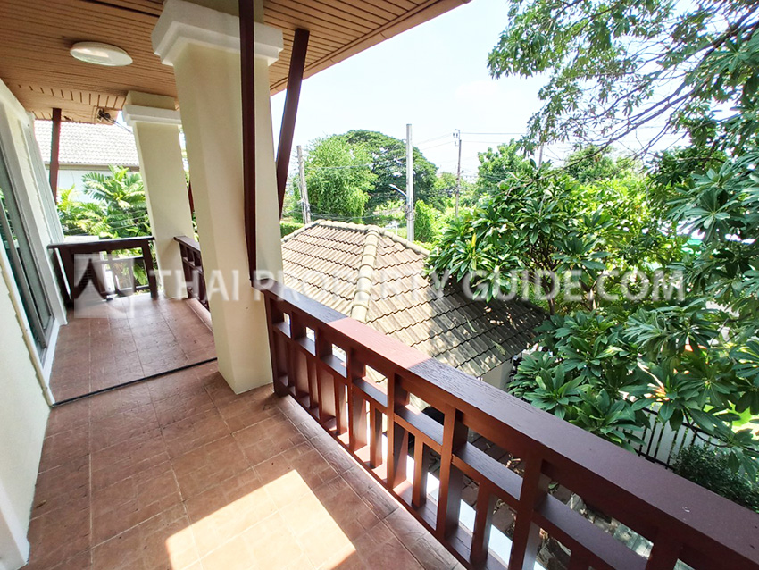 House with Shared Pool in Sukhumvit 