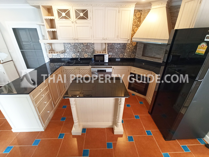 House with Shared Pool in Sukhumvit 