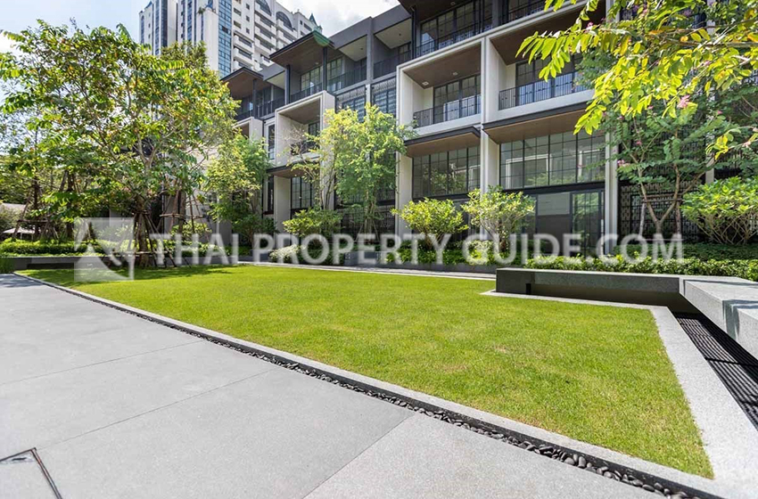 House with Shared Pool in Sukhumvit 