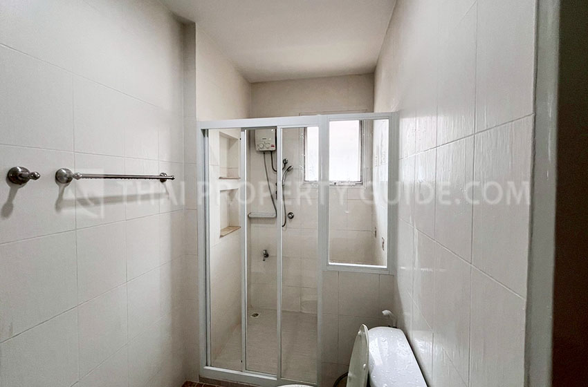 House with Shared Pool in Sukhumvit 