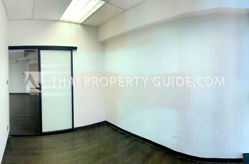 Office For Rent in Sukhumvit 